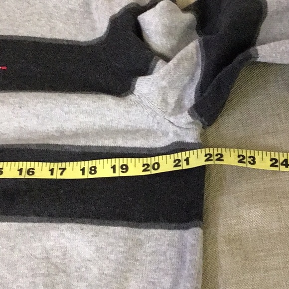 Tommy Hilfiger VGUC. Dark and light grey striped sweater, Cotton. Size L - Picture 6 of 11